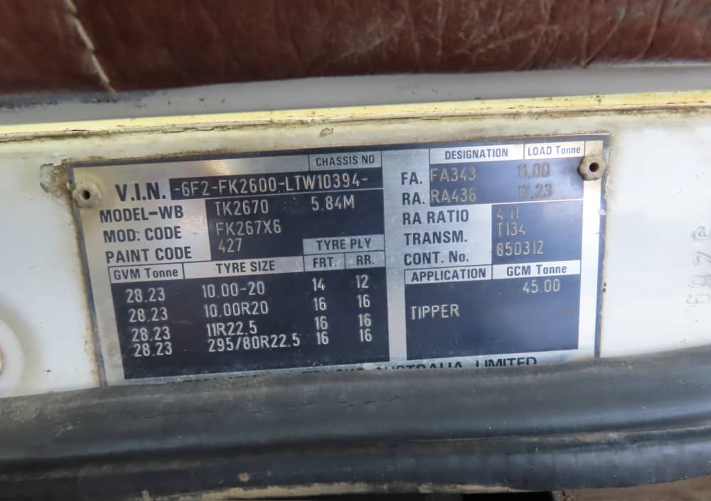 **Wrecking** International TK2670 - Image 27