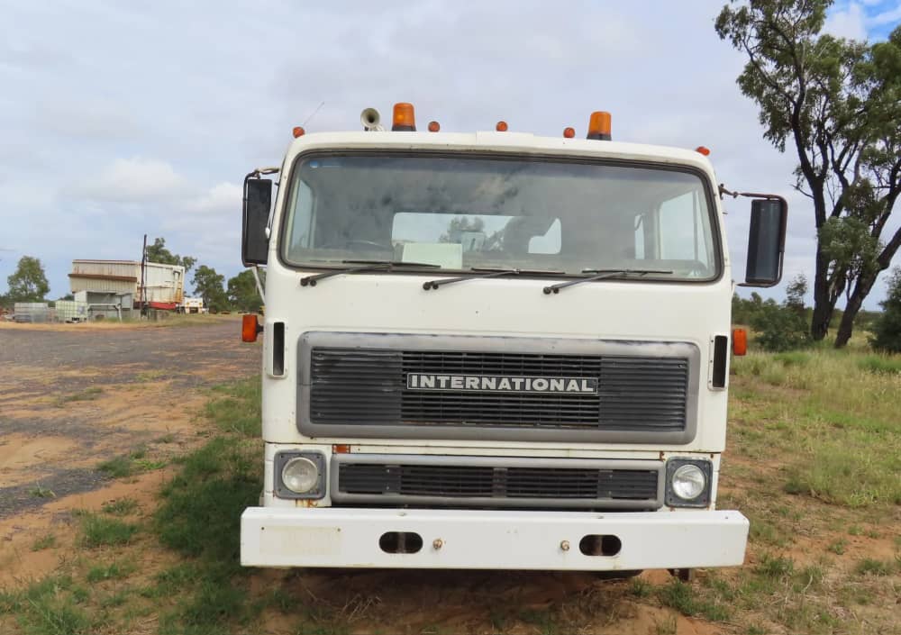 **Wrecking** International TK2670 - Image 39