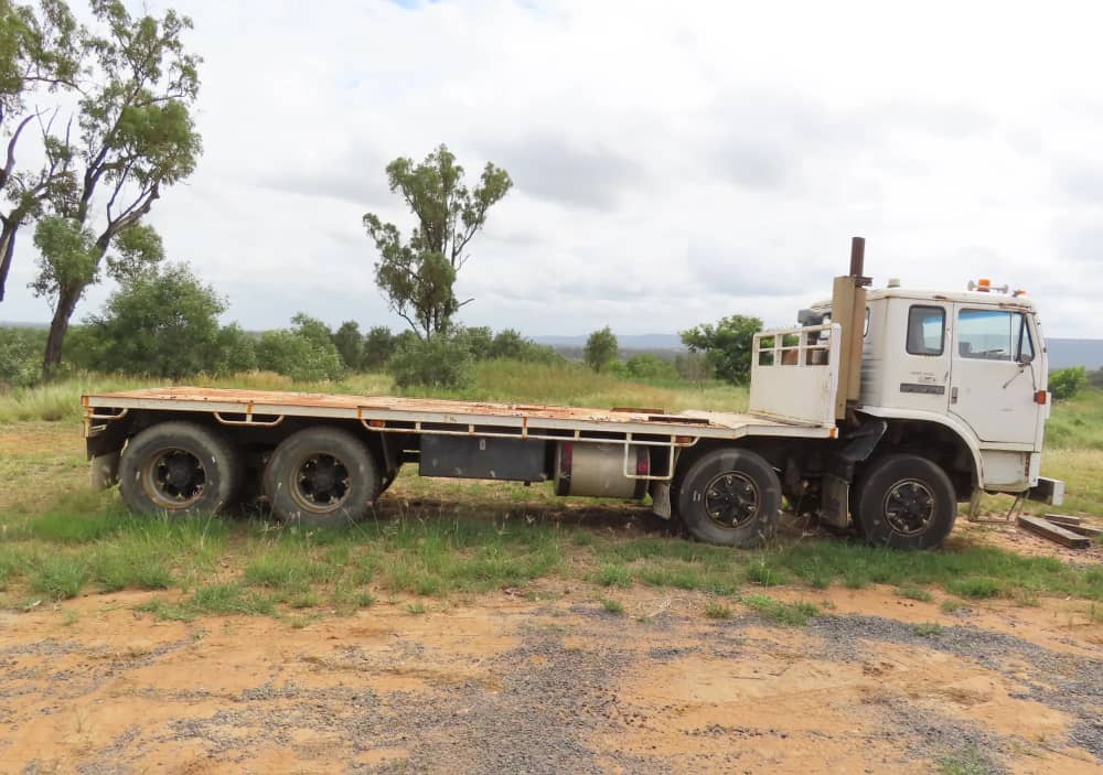 **Wrecking** International TK2670 - Image 44