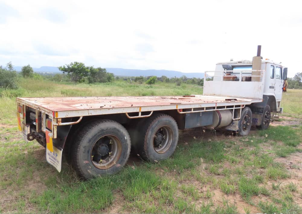 **Wrecking** International TK2670 - Image 45