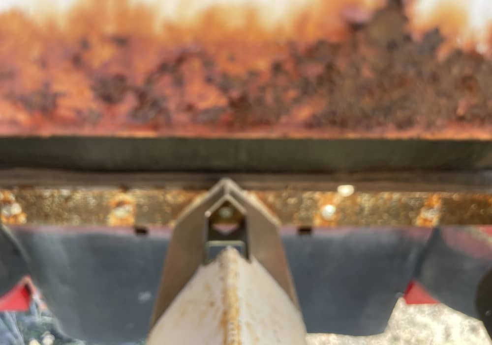 **Wrecking** 1982 International T2670 - Image 32