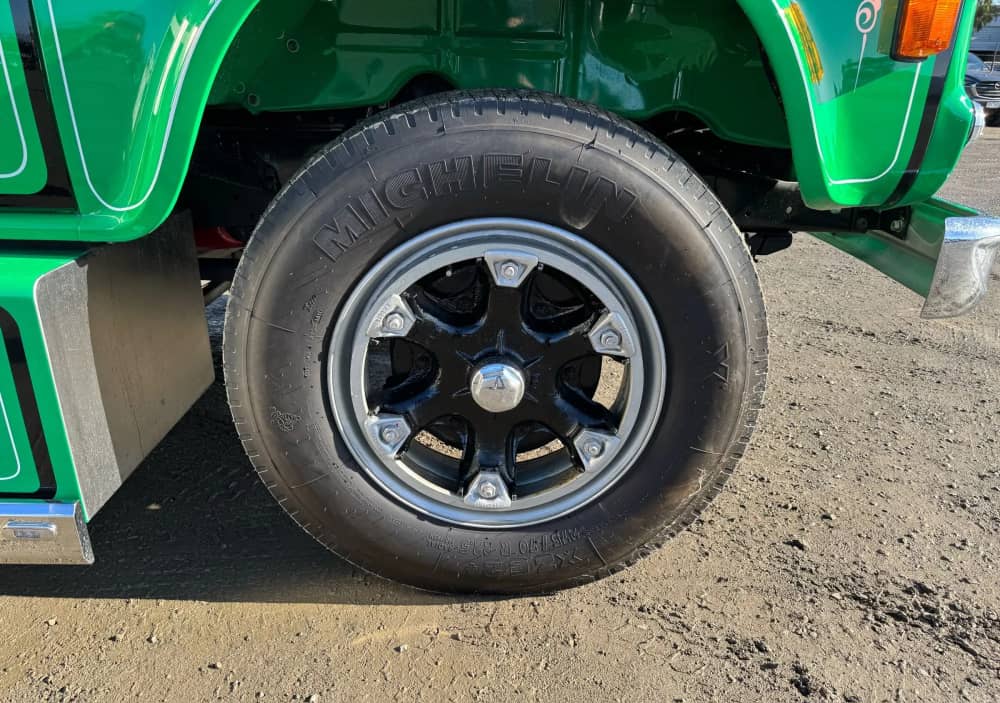 **Wrecking** 1965 International AB180 Series - Image 6