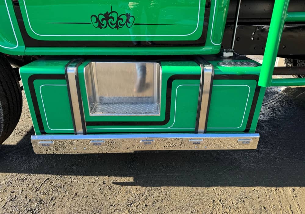 **Wrecking** 1965 International AB180 Series - Image 13