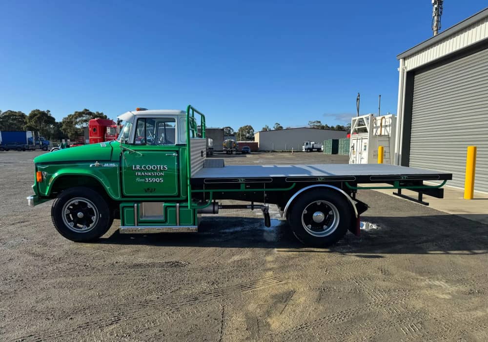 **Wrecking** 1965 International AB180 Series - Image 33