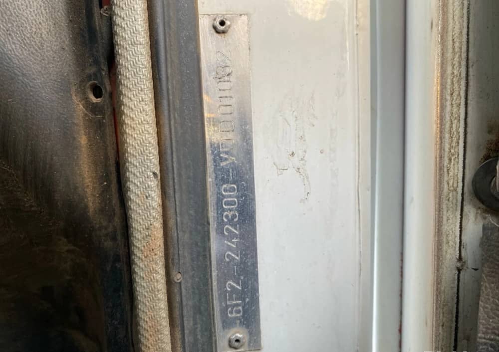 **Wrecking** 1997 International ACCO 2350G - Image 3