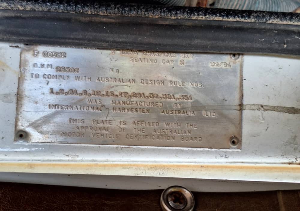 ** Wrecking ** 1984 International ACCO T2650 - Image 15