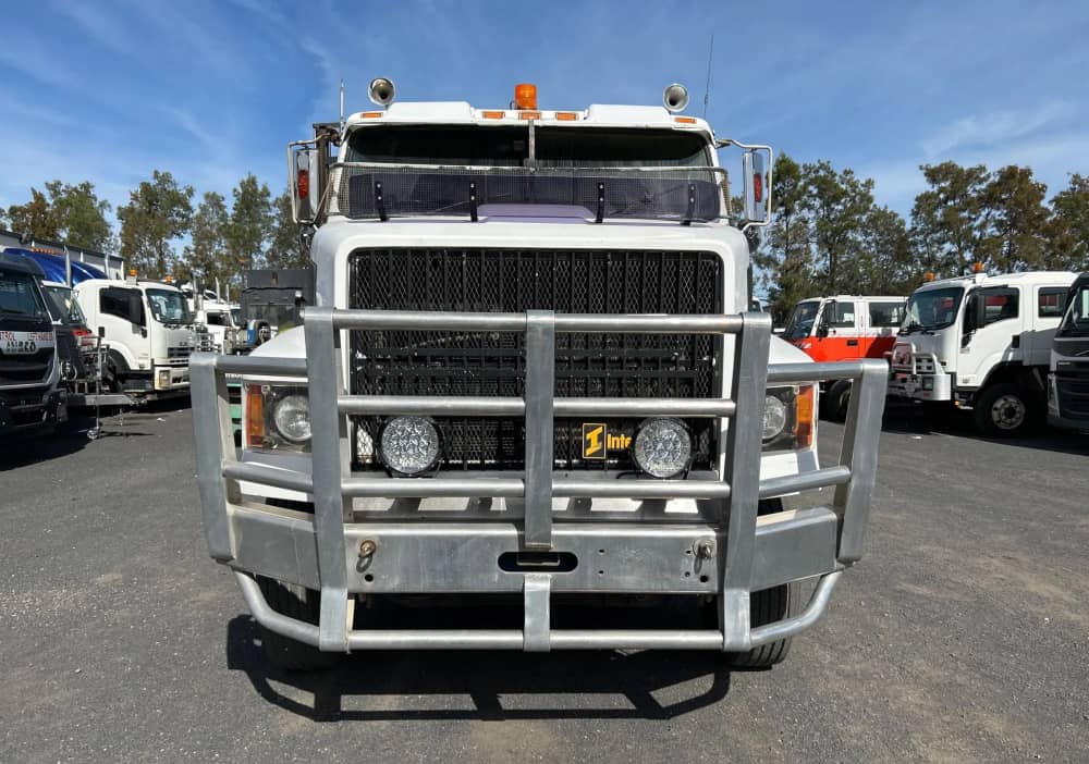 **Wrecking** 1987 International Transtar 4670 - Image 38