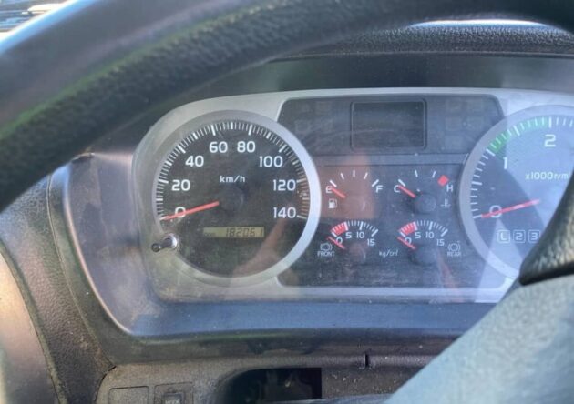 **Wrecking** 2016 Hino FG1J - Image 12