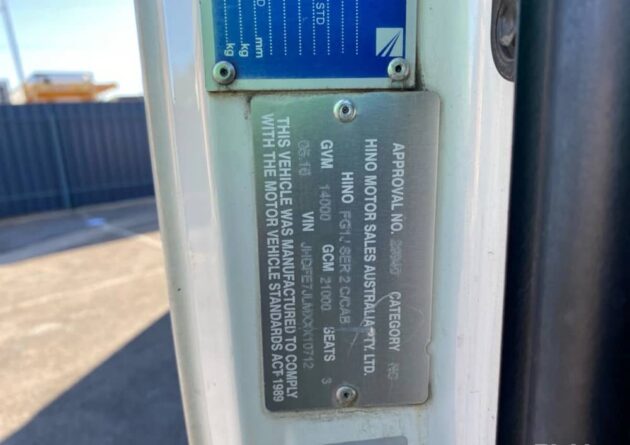 **Wrecking** 2016 Hino FG1J - Image 18