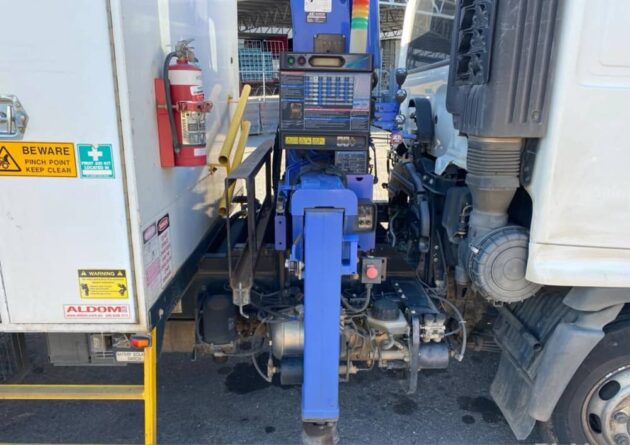 **Wrecking** 2016 Hino FG1J - Image 19