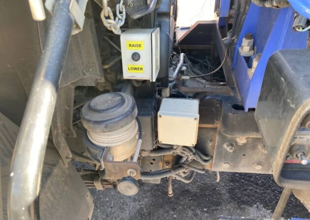 **Wrecking** 2016 Hino FG1J - Image 22