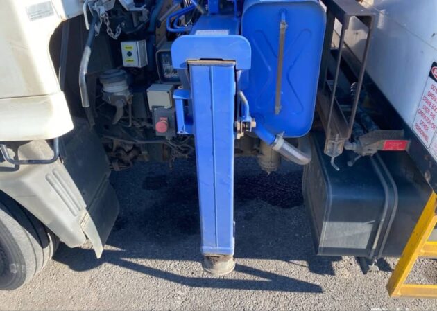 **Wrecking** 2016 Hino FG1J - Image 29