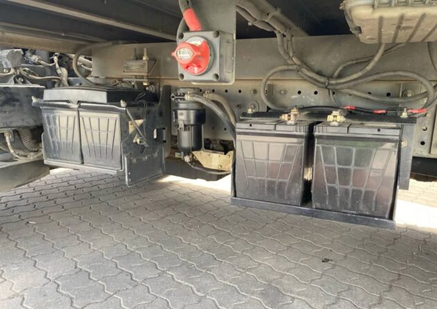 **Wrecking** 2018 Hino 300 921 - Image 7