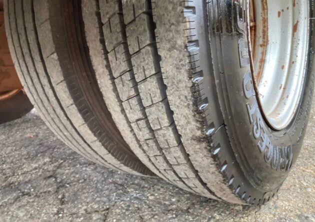 **Wrecking** 2017 Hino 300 616 - Image 6