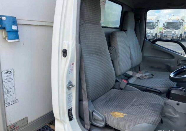 **Wrecking** 2019 Hino 300 616 - Image 22