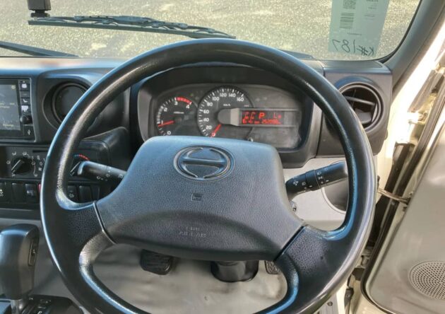 **Wrecking** 2019 Hino 300 616 - Image 26