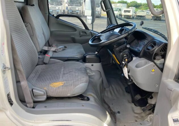 **Wrecking** 2019 Hino 300 616 - Image 31