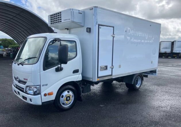 **Wrecking** 2019 Hino 300 616 - Image 39