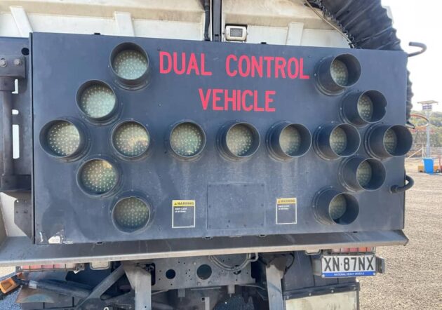 **Wrecking** 2019 Hino FG 500 1628 - Image 23