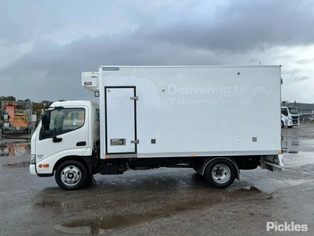 **Wrecking** 2020 Hino 300 616 - Image 36