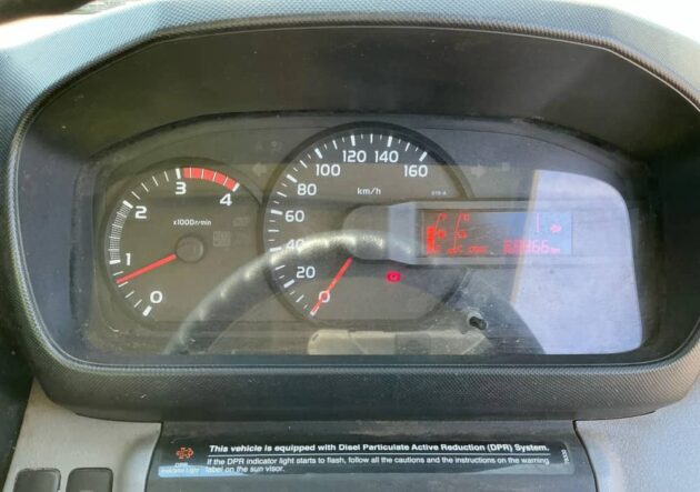 **Wrecking** 2018 Hino 300 616 - Image 2