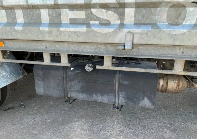 **Wrecking** 2018 Hino 300 616 - Image 15