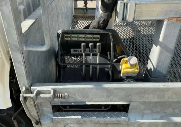 **Wrecking** 2018 Hino 300 616 - Image 29