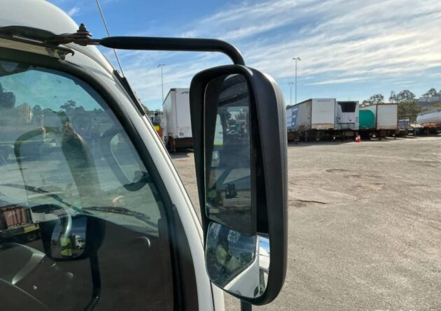 **Wrecking** 2018 Hino 300 616 - Image 32