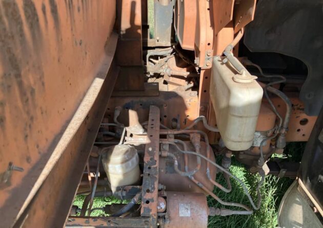 **Wrecking** 1995 Isuzu FSR550 - Image 8