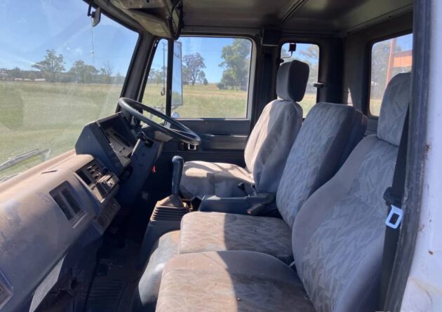 **Wrecking** 1995 Isuzu FSR550 - Image 28