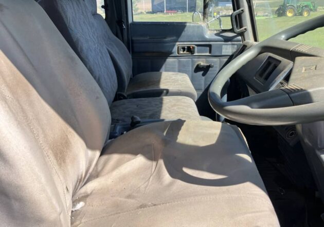 **Wrecking** 1995 Isuzu FSR550 - Image 29
