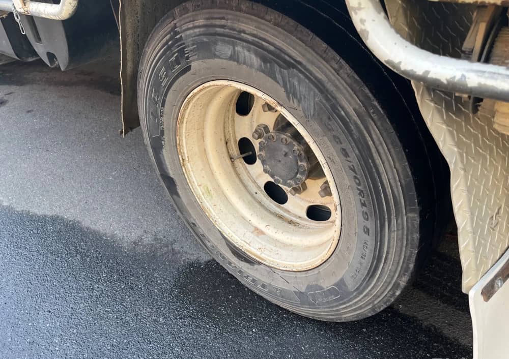 **Wrecking** 2010 Isuzu FSR850 - Image 18