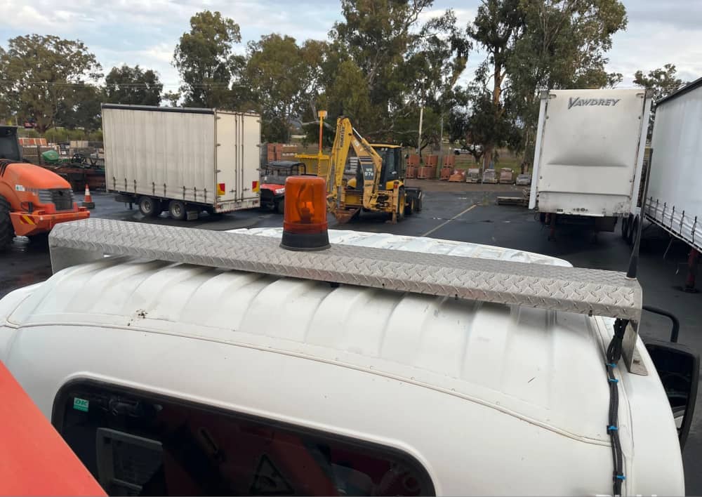 **Wrecking** 2010 Isuzu FSR850 - Image 43