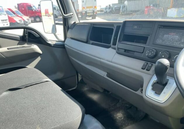 **Wrecking** 2018 Mitsubishi Fuso Canter 515 - Image 17