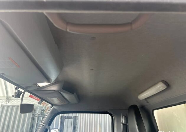 **Wrecking** 2020 Mitsubishi Fuso Canter 515 - Image 17