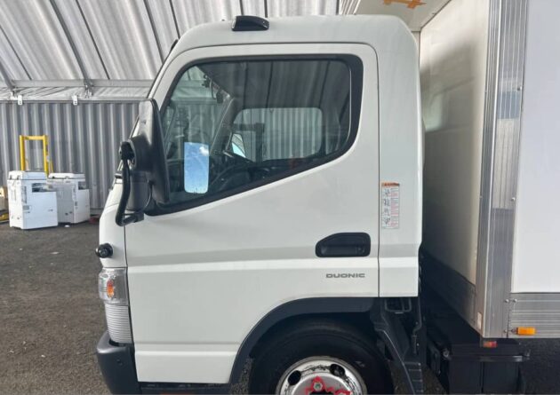**Wrecking** 2020 Mitsubishi Fuso Canter 515 - Image 48