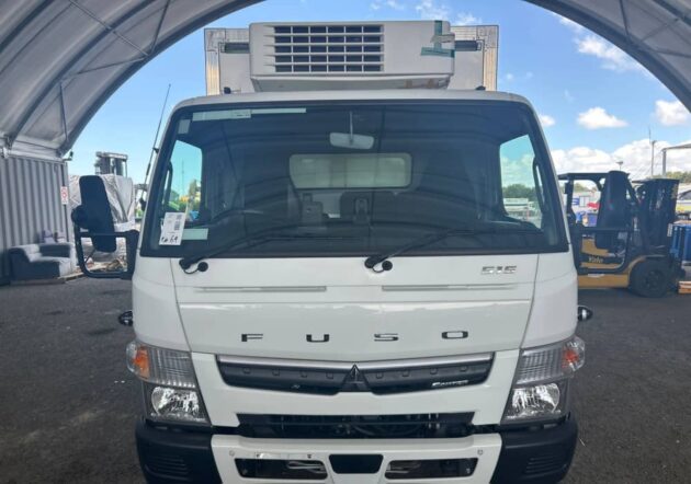**Wrecking** 2020 Mitsubishi Fuso Canter 515 - Image 56