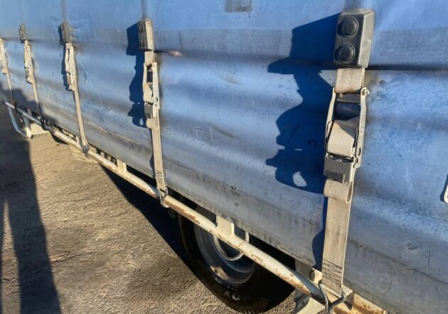 **Wrecking** 2012 Mitsubishi Canter 515 - Image 5