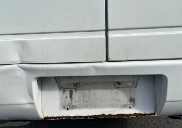 **Wrecking** 2005 Mitsubishi Rosa - Image 8