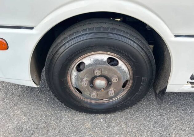 **Wrecking** 2005 Mitsubishi Rosa - Image 41