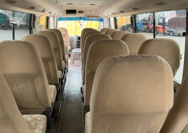 **Wrecking** 2007 Mitsubishi BE600 Rosa - Image 3