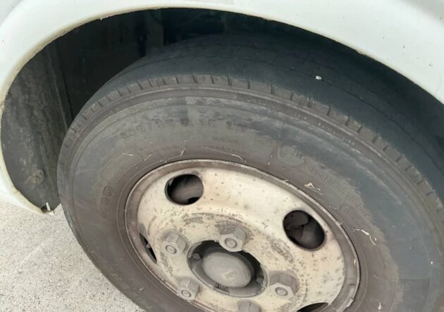 **Wrecking** 2007 Mitsubishi BE600 Rosa - Image 5