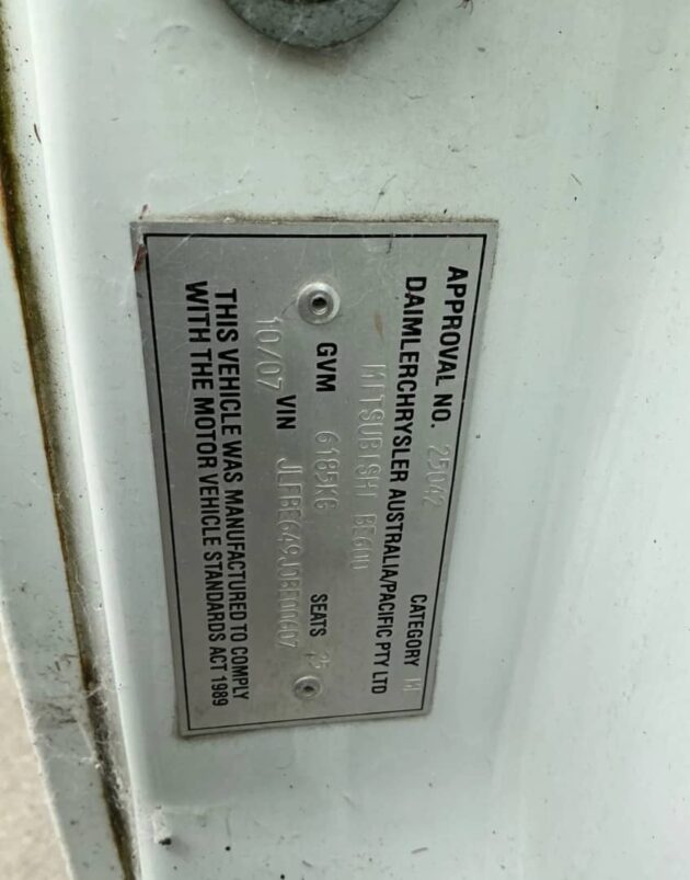 **Wrecking** 2007 Mitsubishi BE600 Rosa - Image 14