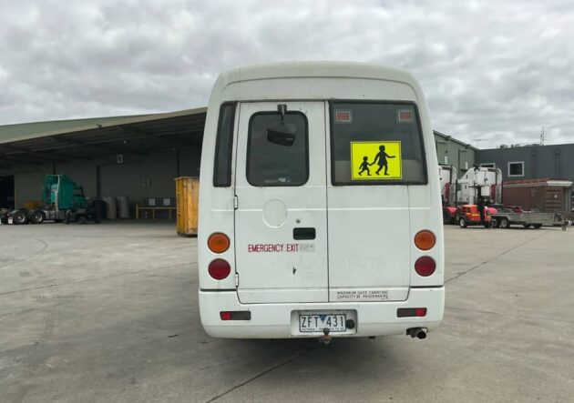 **Wrecking** 2007 Mitsubishi BE600 Rosa - Image 24