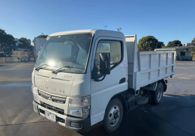**Wrecking** 2014 Mitsubishi Canter 515 - Image 25