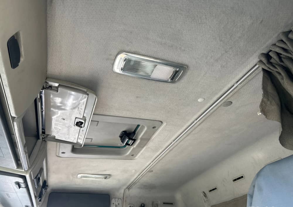 **Wrecking** 2013 Volvo FH540 - Image 14