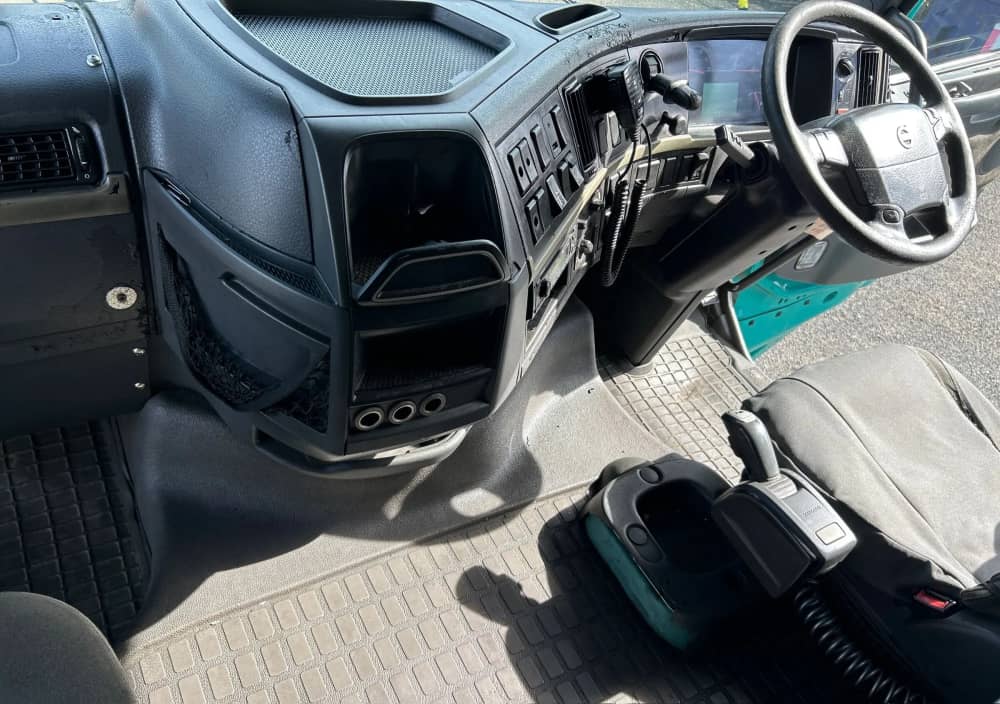 **Wrecking** 2013 Volvo FH540 - Image 15