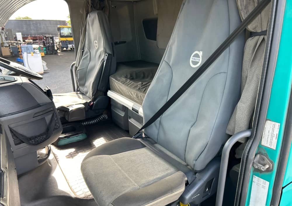 **Wrecking** 2013 Volvo FH540 - Image 17