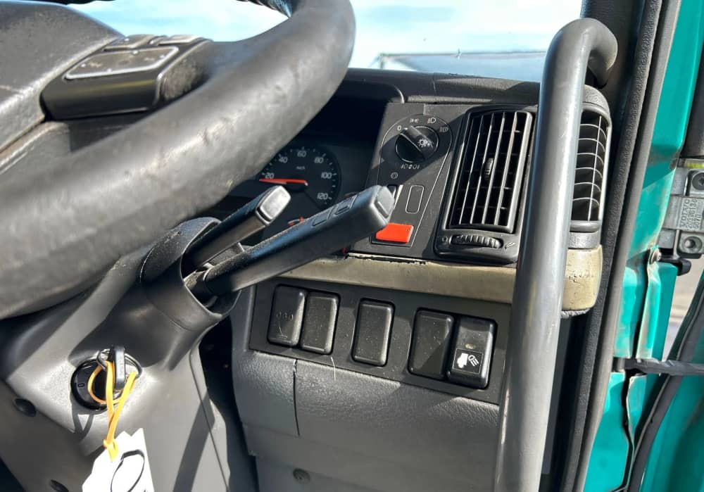 **Wrecking** 2013 Volvo FH540 - Image 23