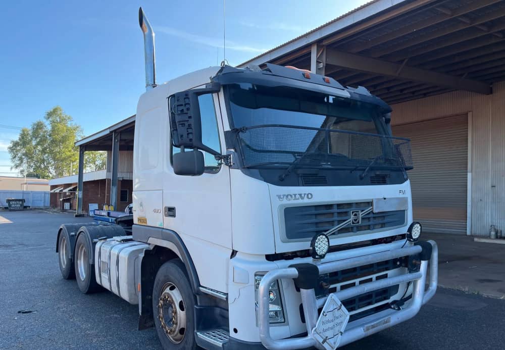 **Wrecking** 2007 Volvo FM480
